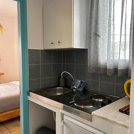 Livadia A Aparthotel 3*