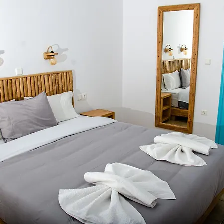 Aparthotel Livadia A 3*