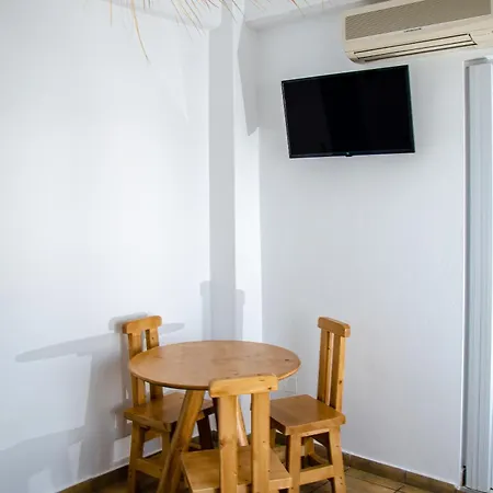 Aparthotel Livadia A